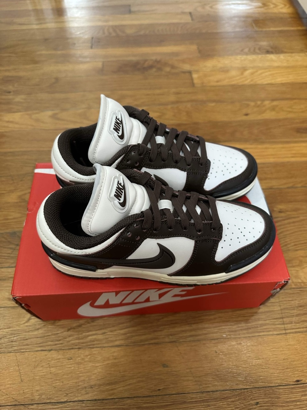 *Slightly Used* Nike Dunk Low Twist Women White Brown (DZ2794-003) Size 5.5W